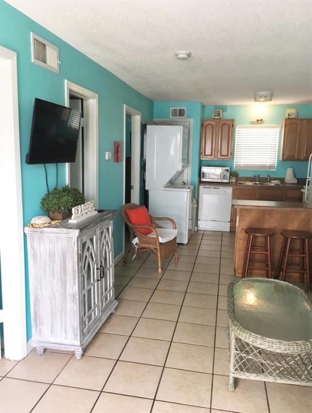 Sunrise Village 109 Apartment *