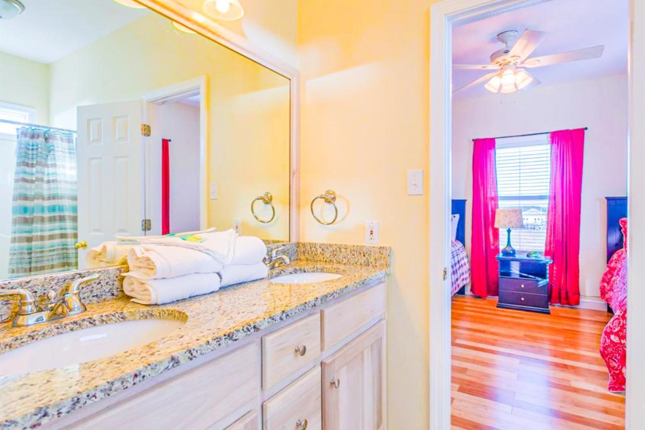 Sol Mate East By Meyer Vacation Holiday home Gulf Shores