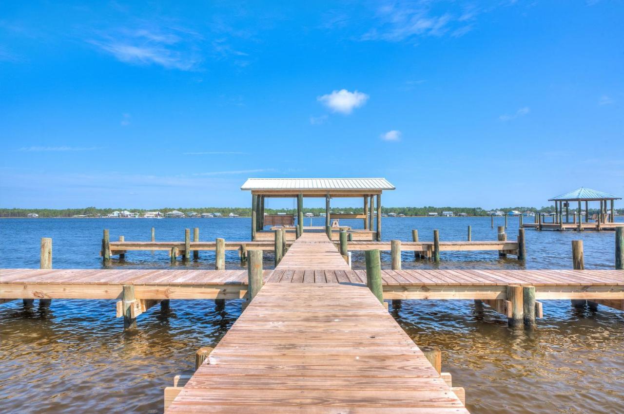 Lagoon Landing 305 Apartment
