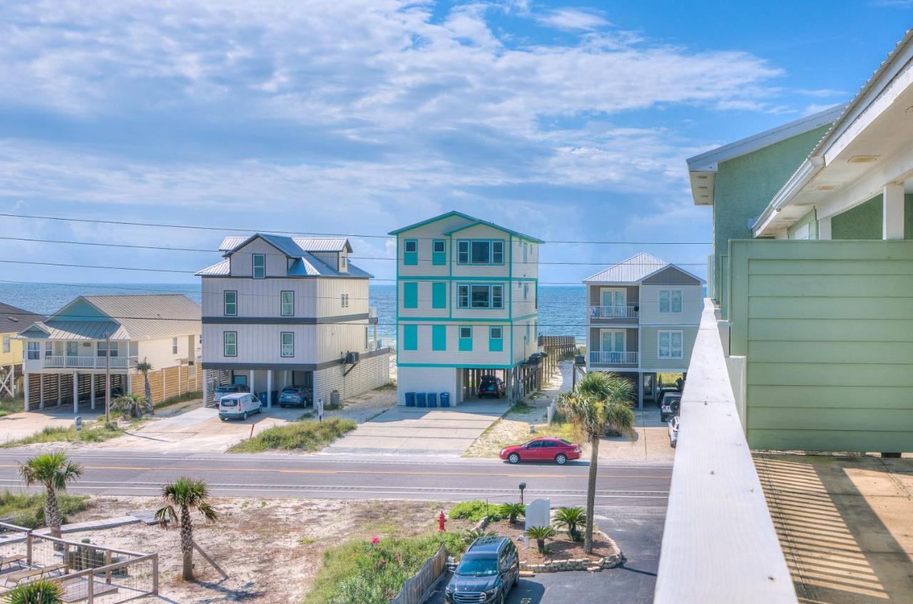 Lagoon Landing 305 Apartment