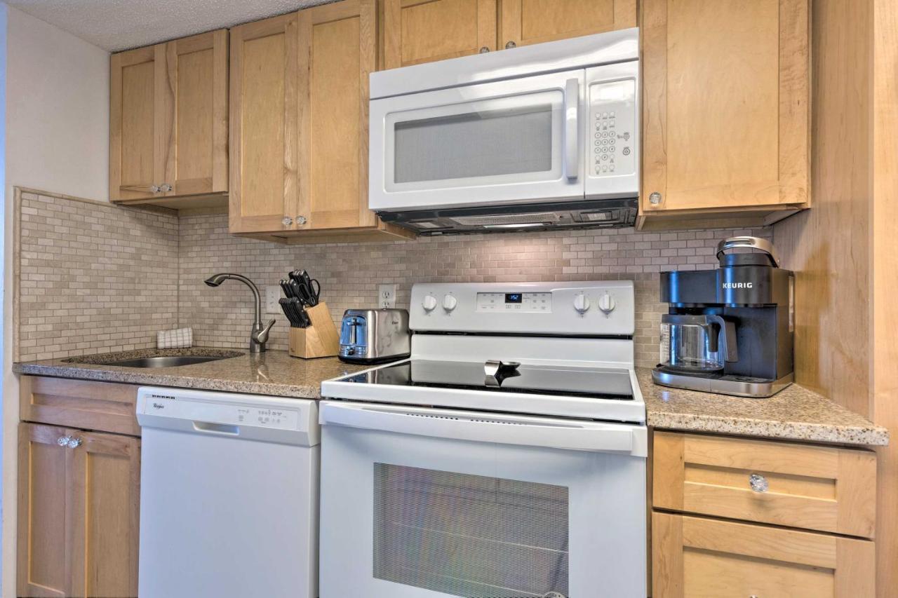 With Pool And Private Access! Apartment Gulf Shores