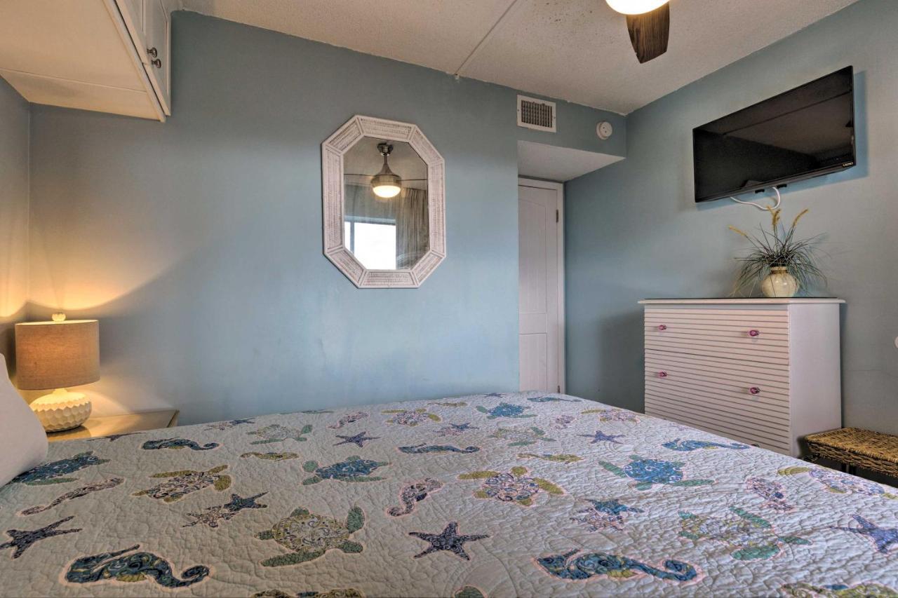 With Pool And Private Access! *