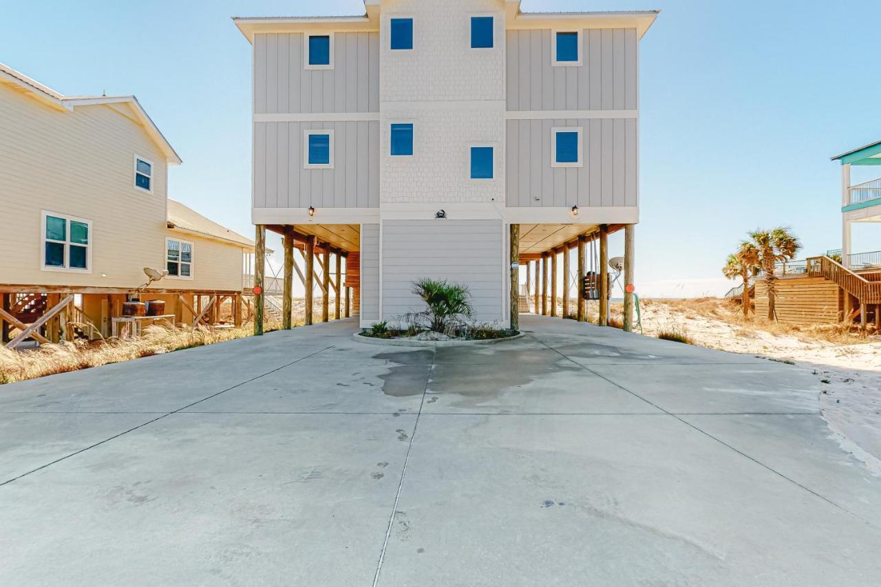 Shipwrecked By Meyer Vacation Holiday home
