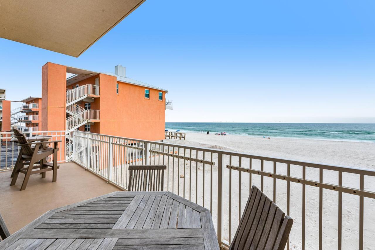 Crystal Shores #201 Apartment *