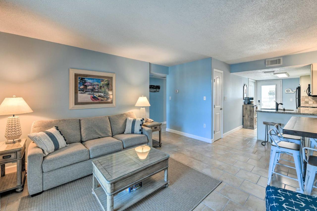 Retreat With Private Access! Gulf Shores