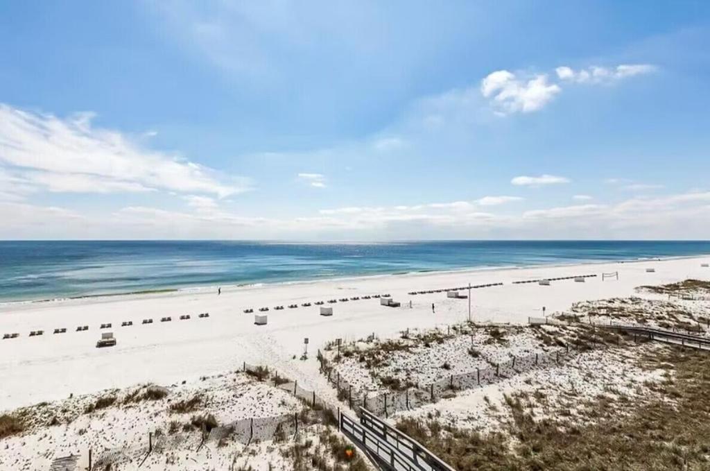 Lighthouse Unit 402 Gulf Shores