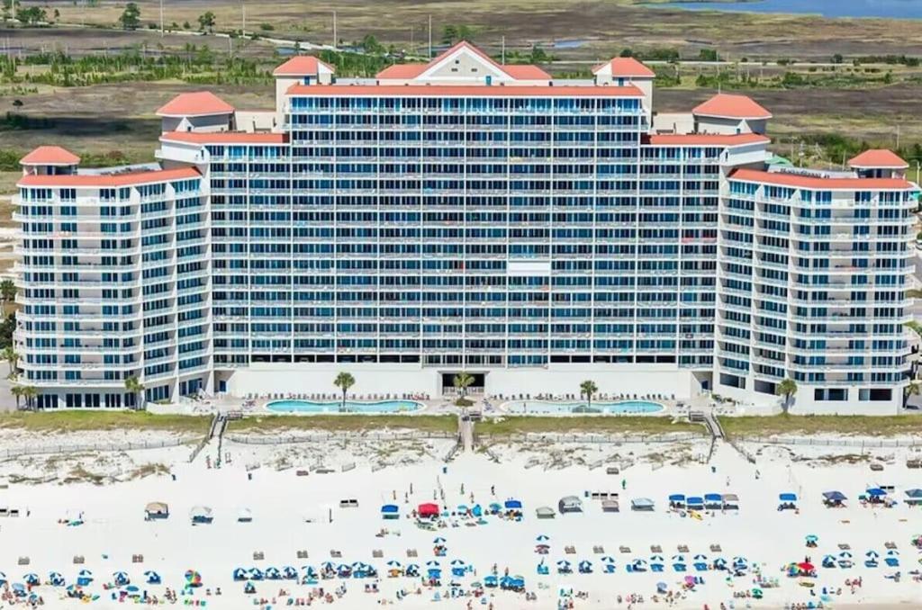 Lighthouse Unit 402 Gulf Shores