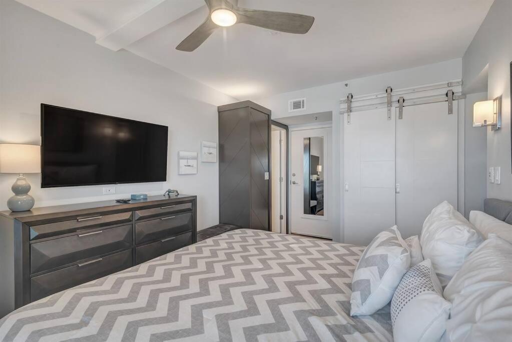 Apartment Royal Gulf And Racquet Club-5615-beachfront Luxury! Near Kiva Dunes Golf Gulf Shores