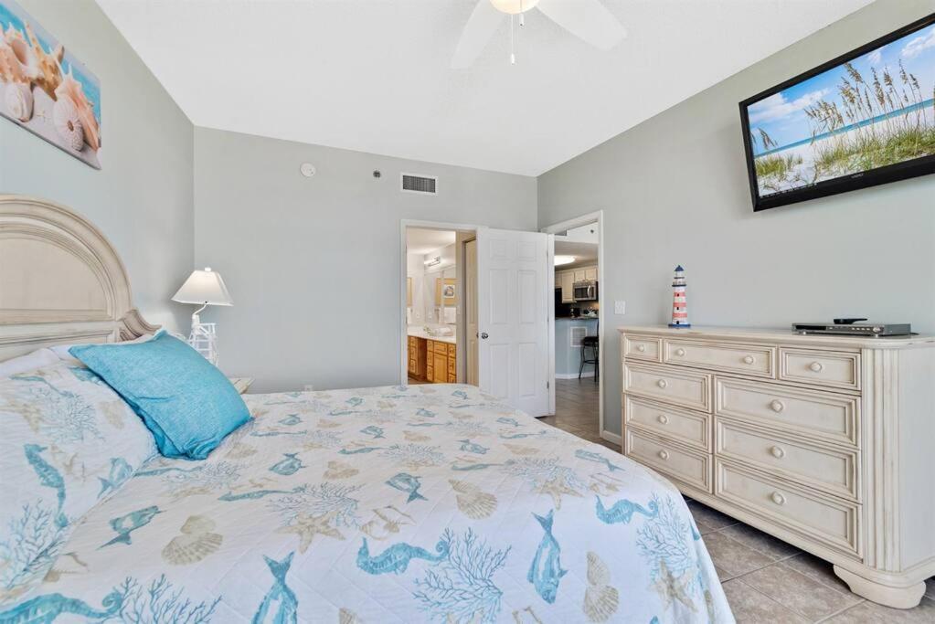 Bristol 405-beachfront With Breathtaking Views Apartment