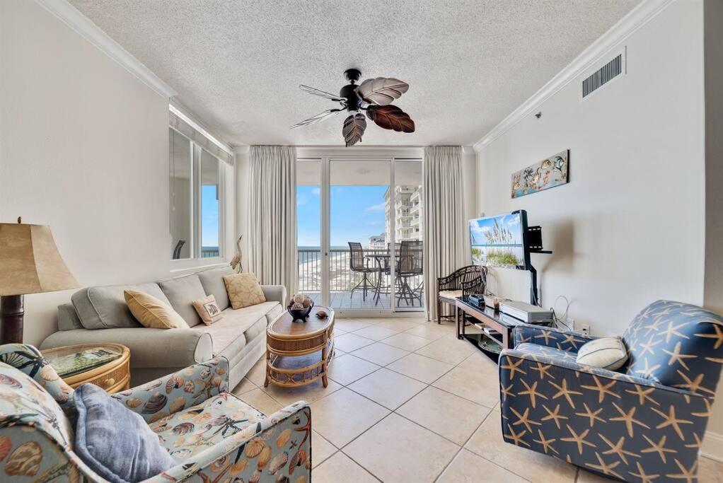 Club A1502 - Adorable Beachfront Corner Unit W/ Awesome Views! * Gulf Shores