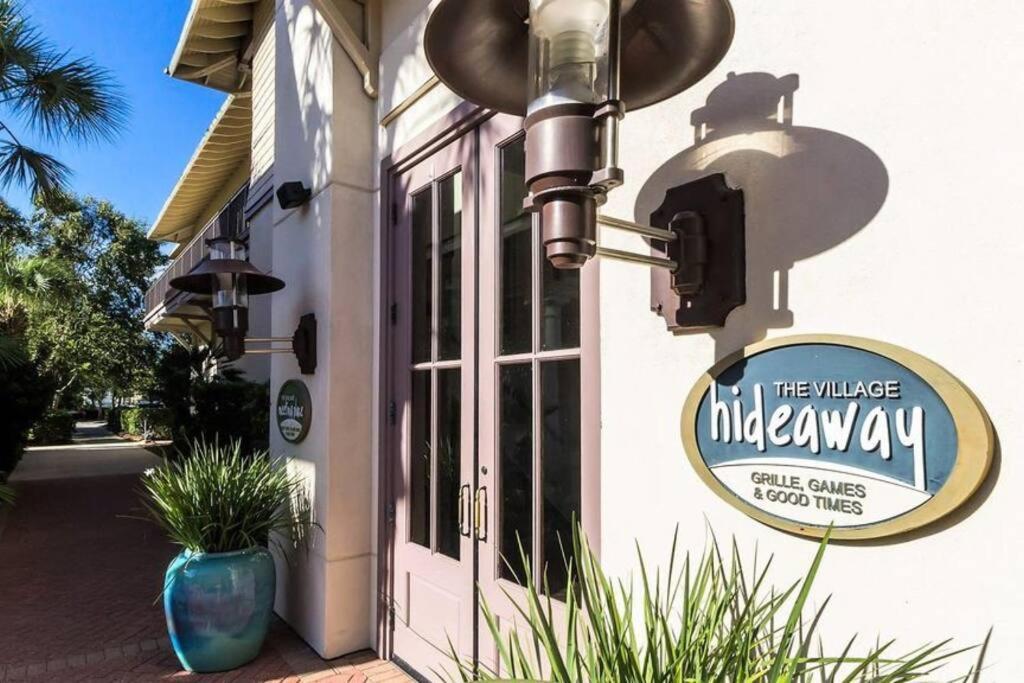 Club A1502 - Adorable Beachfront Corner Unit W/ Awesome Views! Apartment