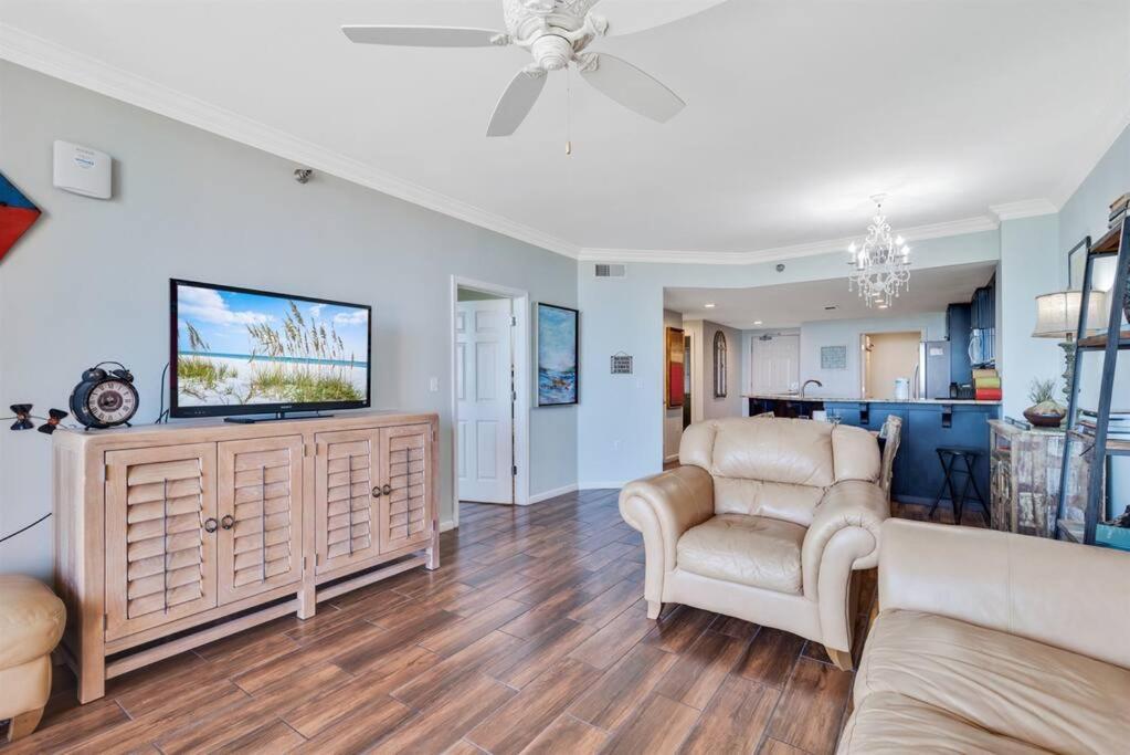 Doral 103 - Charming Beachfront / Ground Floor Condo! Apartment