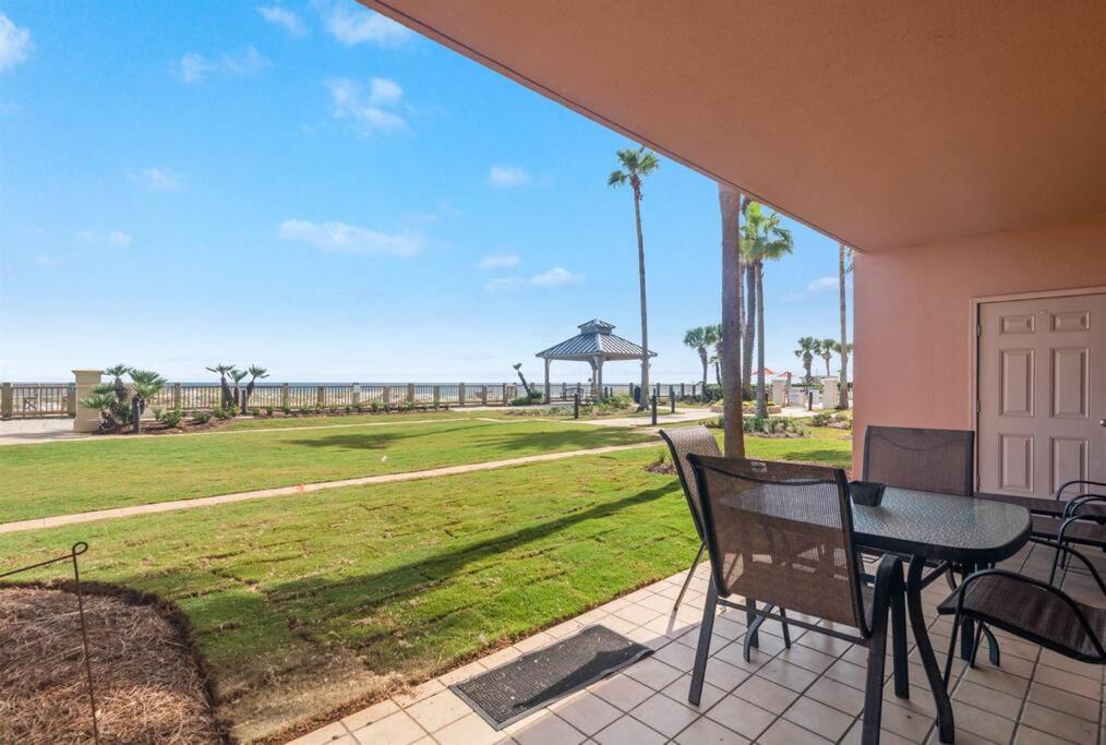 Doral 103 - Charming Beachfront / Ground Floor Condo! Apartment Gulf Shores