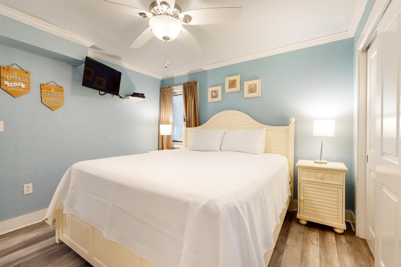 The Castaways Apartment Gulf Shores