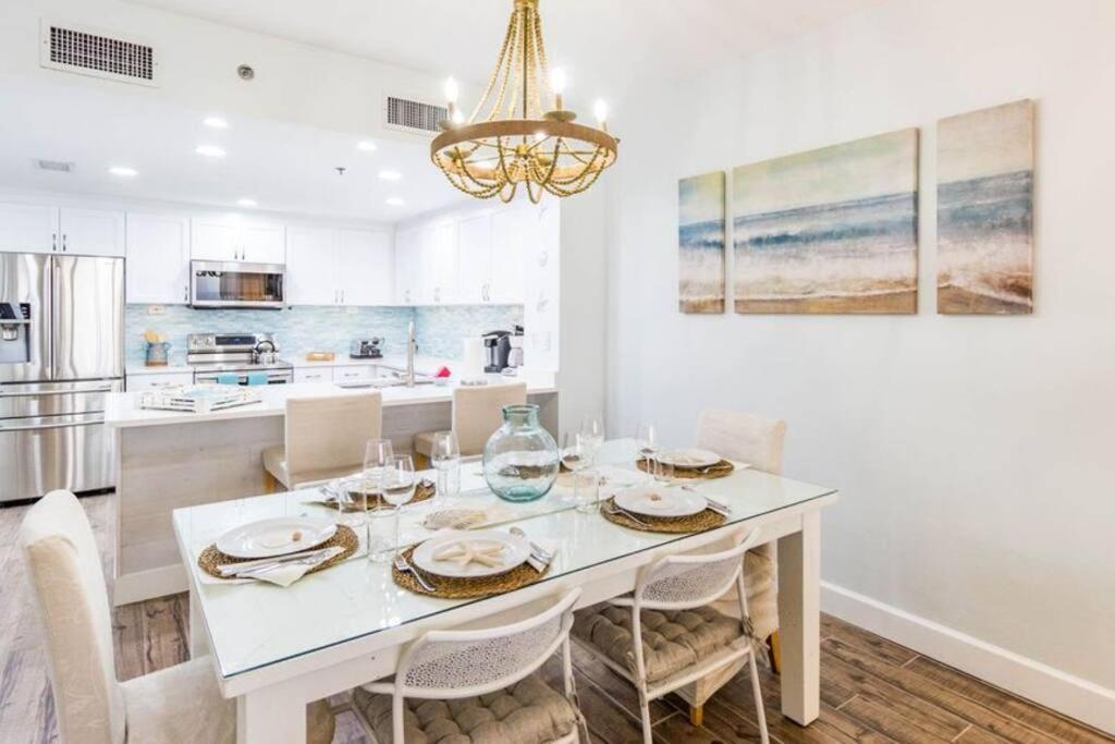 Apartment The Club B1107 ~ Luxurious Beachfront Condo! Gulf Shores
