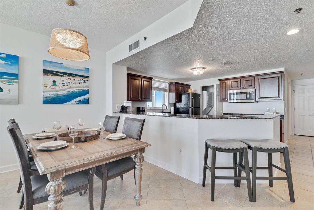 Apartment Bristol 610 - Spacious Corner Unit W/ Large Balcony & Gorgeous View! Gulf Shores