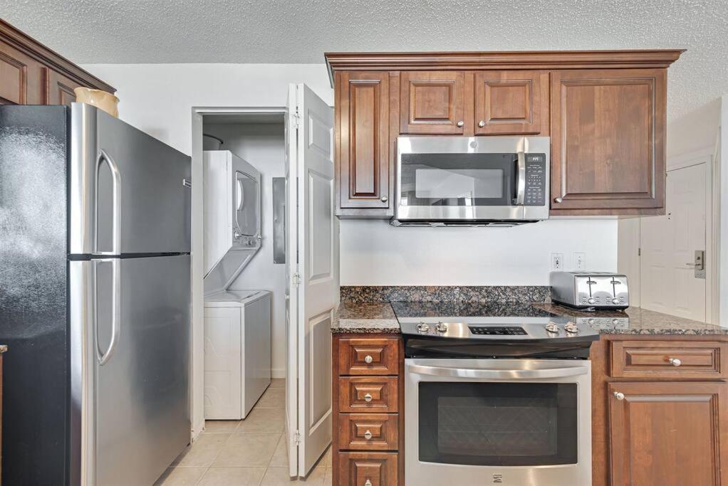 Apartment Bristol 610 - Spacious Corner Unit W/ Large Balcony & Gorgeous View! Gulf Shores