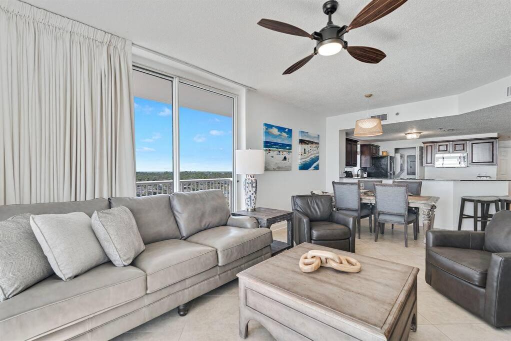 Bristol 610 - Spacious Corner Unit W/ Large Balcony & Gorgeous View! Apartment *