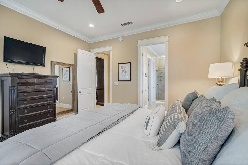 Club 23 - Luxurious Private Home! Apartment Gulf Shores
