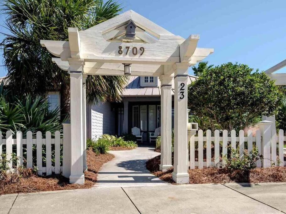 Apartment Club 23 - Luxurious Private Home! *