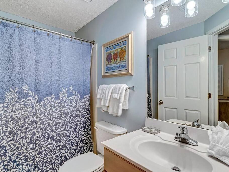 Apartment The Club Doral 306 - Spacious Beachfront Condo! *