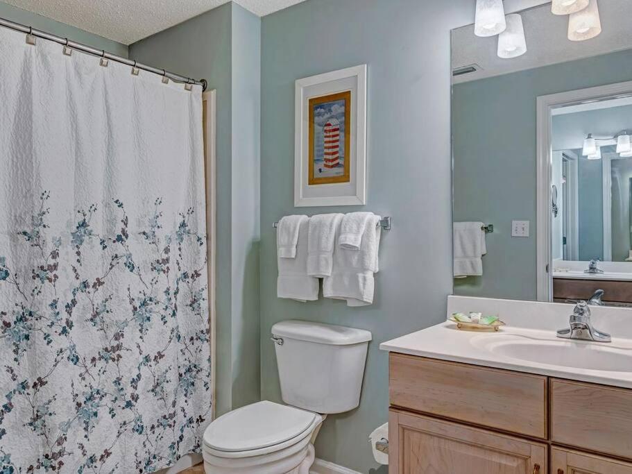 The Club Doral 306 - Spacious Beachfront Condo!