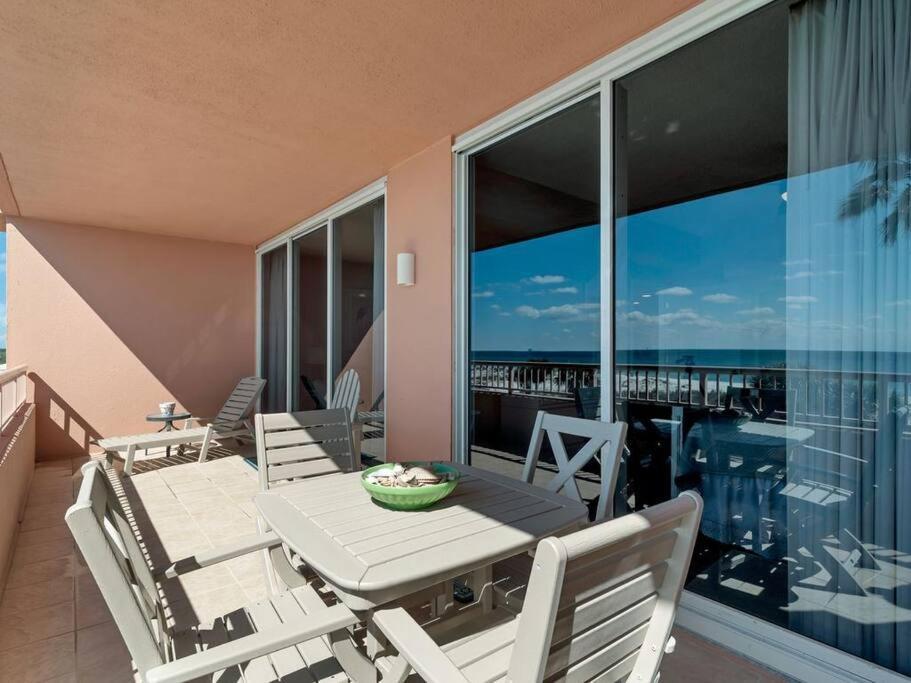 The Club Doral 306 - Spacious Beachfront Condo! Apartment Gulf Shores