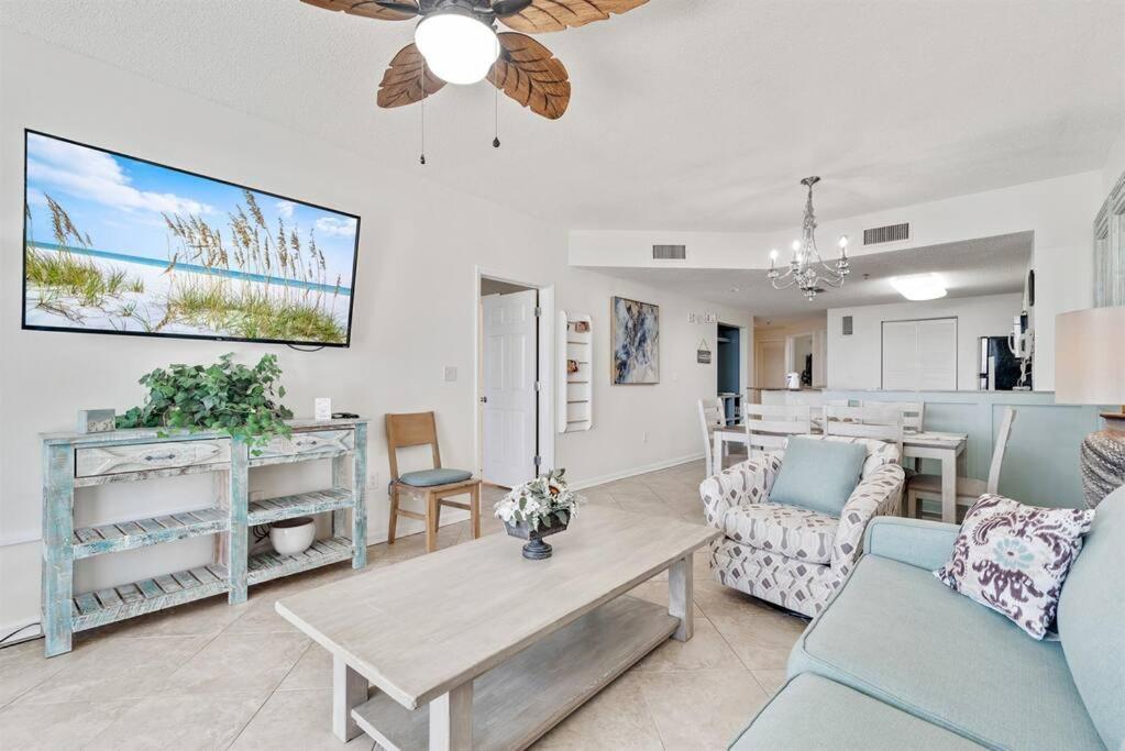 Bristol 109 - Lovely Ground Floor Beachfront Unit Gulf Shores