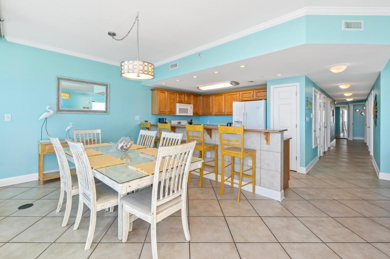 Spacious 3br 3bath 12th Floor, Million-dollar Gulf Views Holiday home