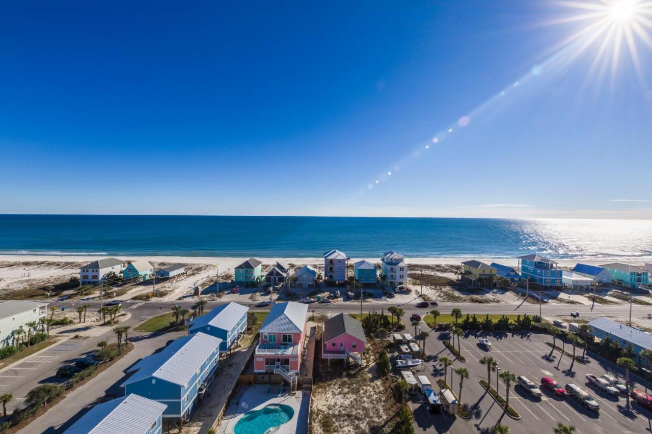 Spacious 3br 3bath 12th Floor, Million-dollar Gulf Views Holiday home *