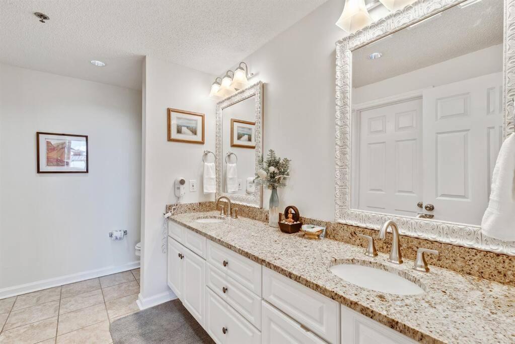 Bristol 109 - Lovely Ground Floor Beachfront Unit * Gulf Shores