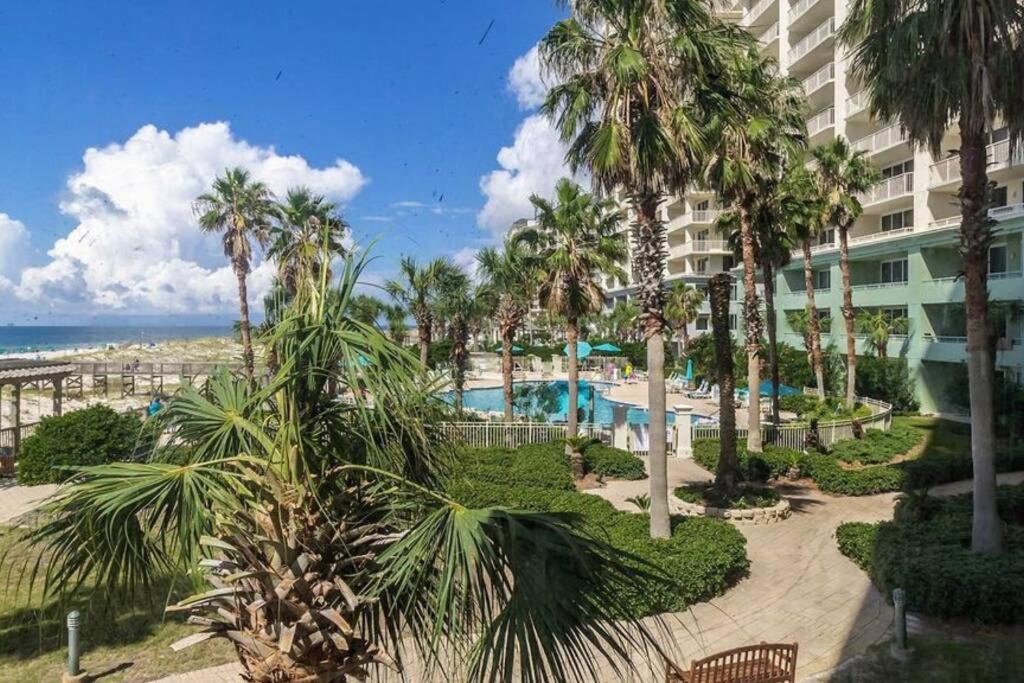 Avalon 201 - Large Beachfront Unit W/ Beautiful Ocean View! * Gulf Shores