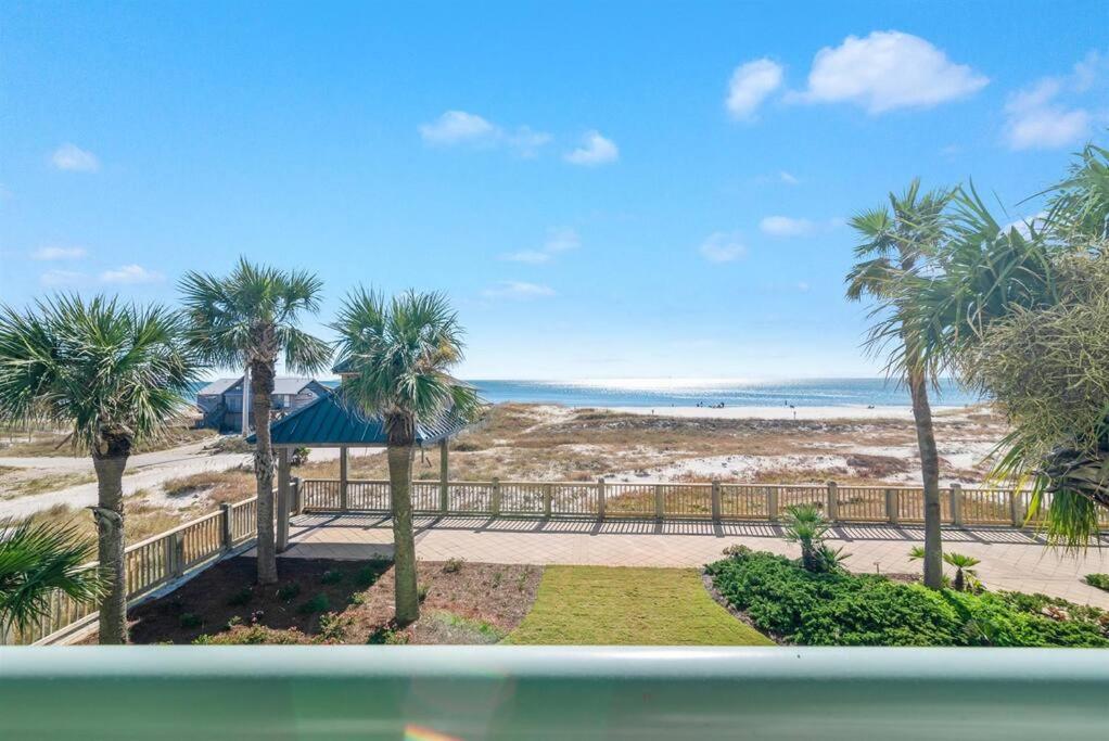 Apartment Avalon 201 - Large Beachfront Unit W/ Beautiful Ocean View! Gulf Shores