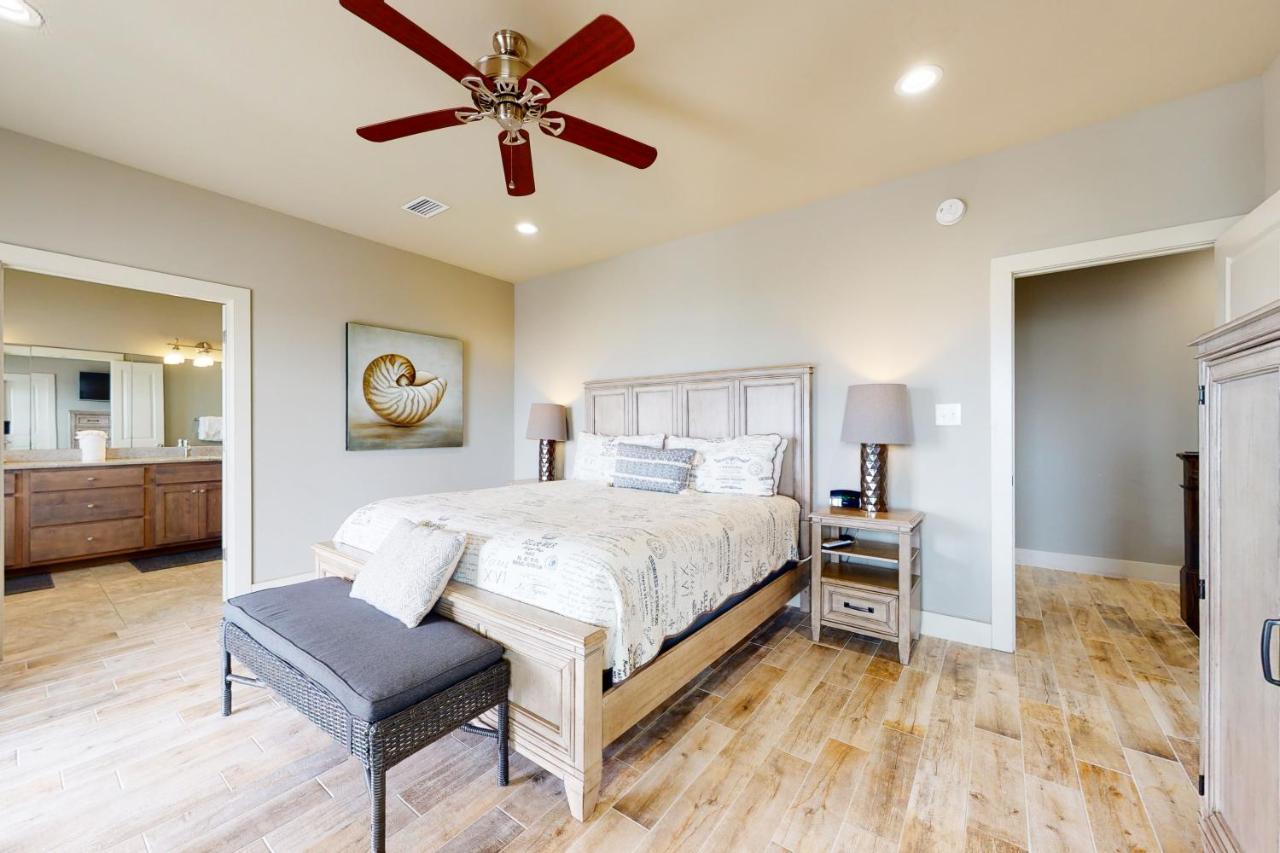 4 Sea-suns Holiday home