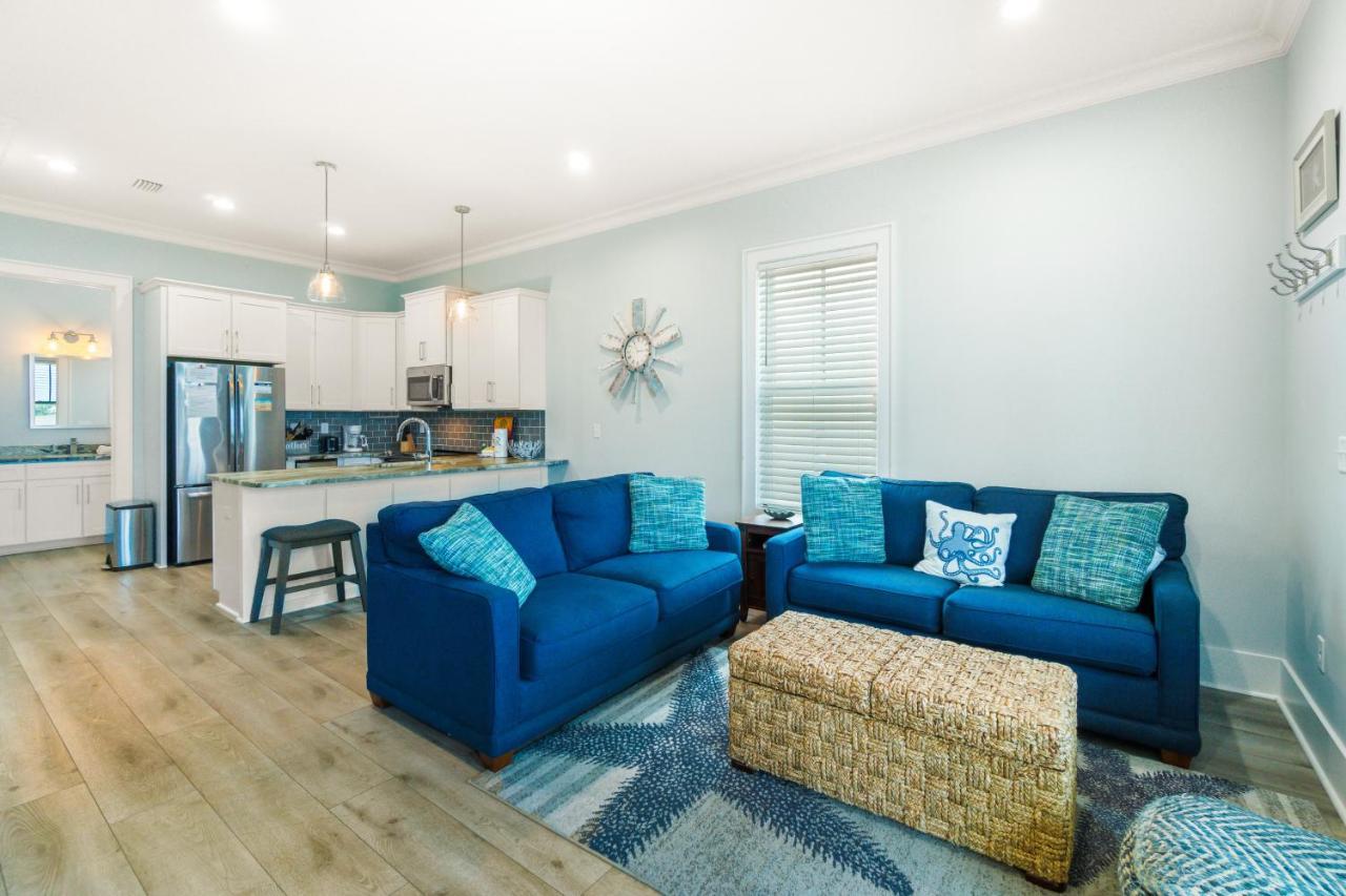 West Side #p Holiday home