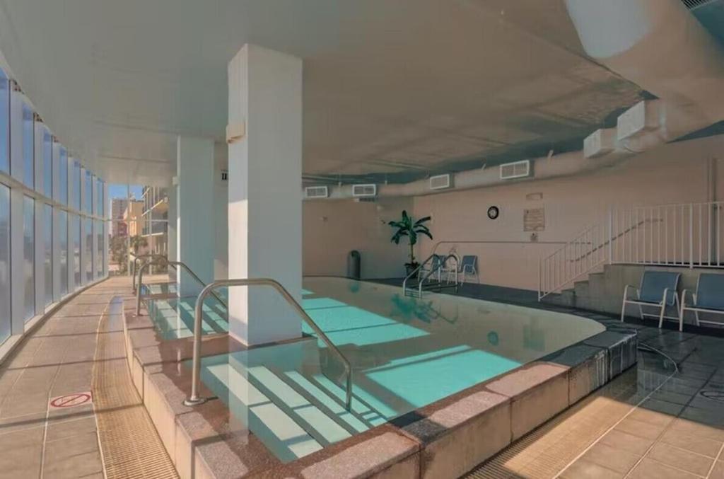 Island Tower Unit 1403 Holiday home