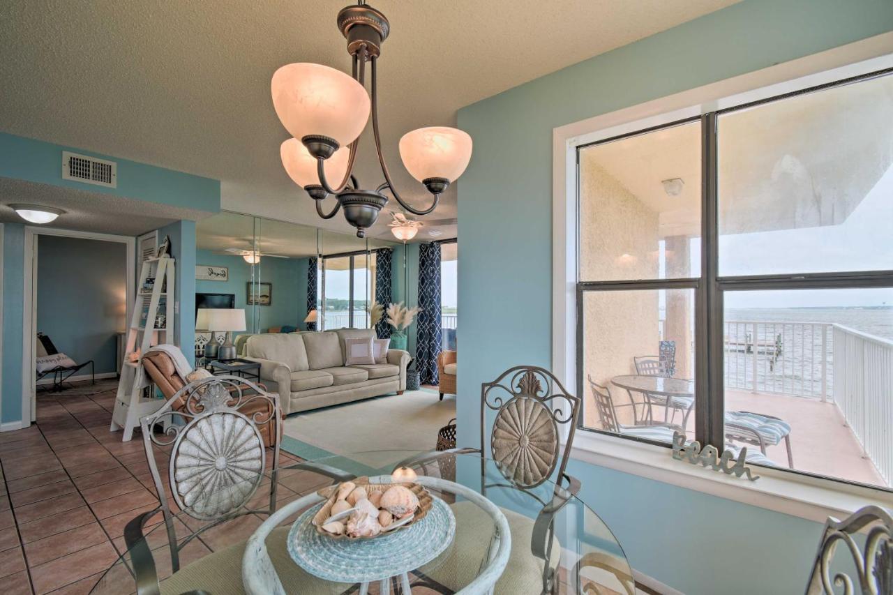 Apartment Waterfront With Patio, Pier And Pool Gulf Shores