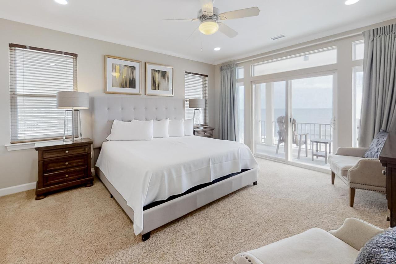 Windswept By Meyer Vacation Holiday home
