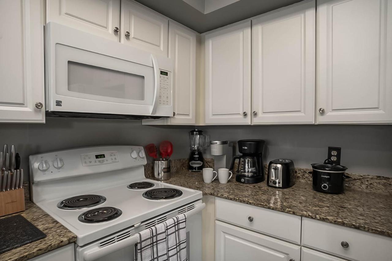 Apartment The Colony Club At Drakes Landing F2 *