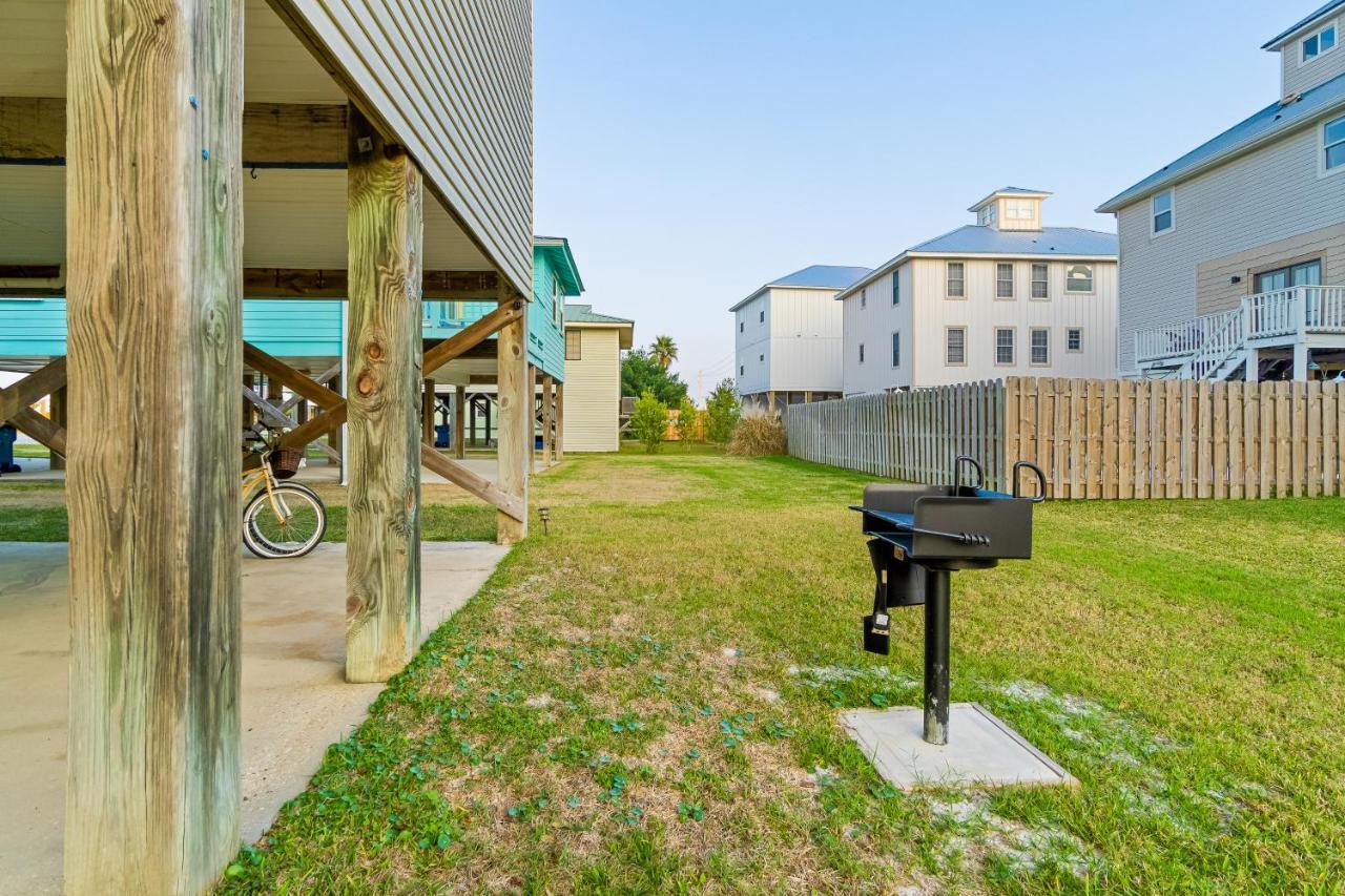 A Wave From It - Unit B Holiday home *