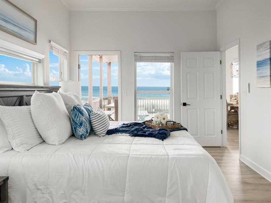 Surfside Paradise *