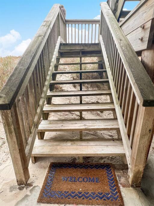Holiday home Surfside Paradise