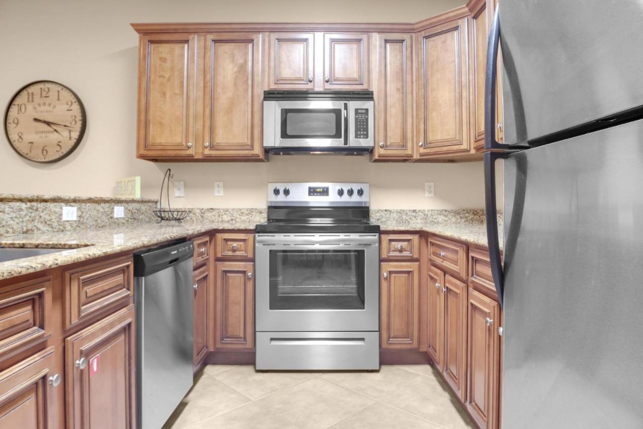 Apartment Laguna Breeze Unit C