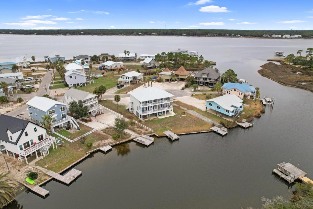214 Shoreland Holiday home