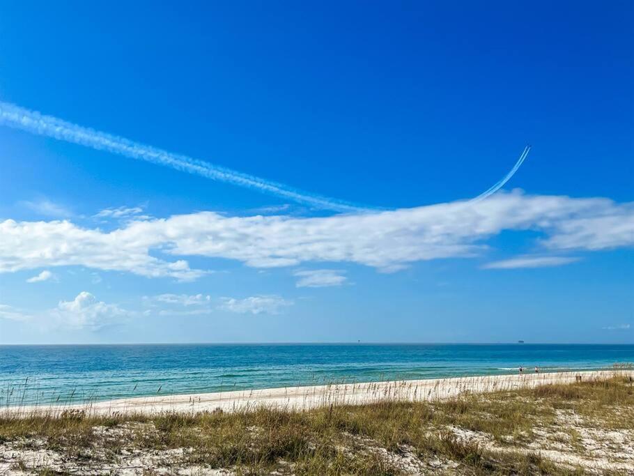 Holiday home Surfside Paradise