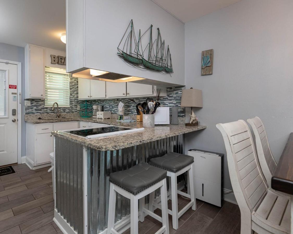 Harbor House B19 Gulf Shores