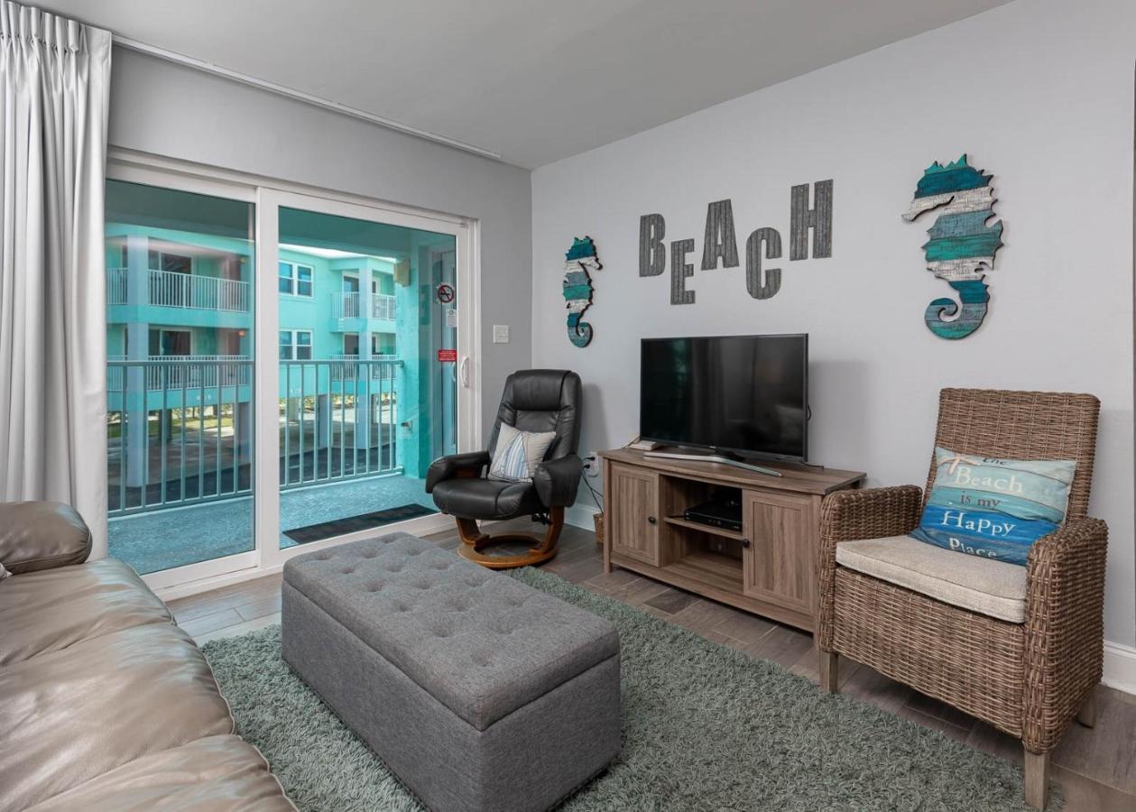 Apartment Harbor House B19