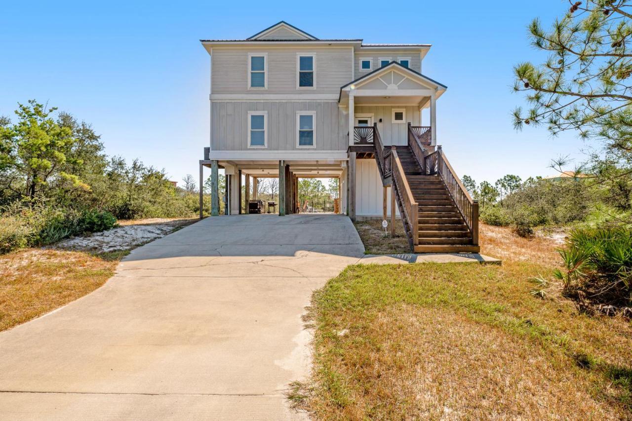 Southern Charm & Sunshine Paradise