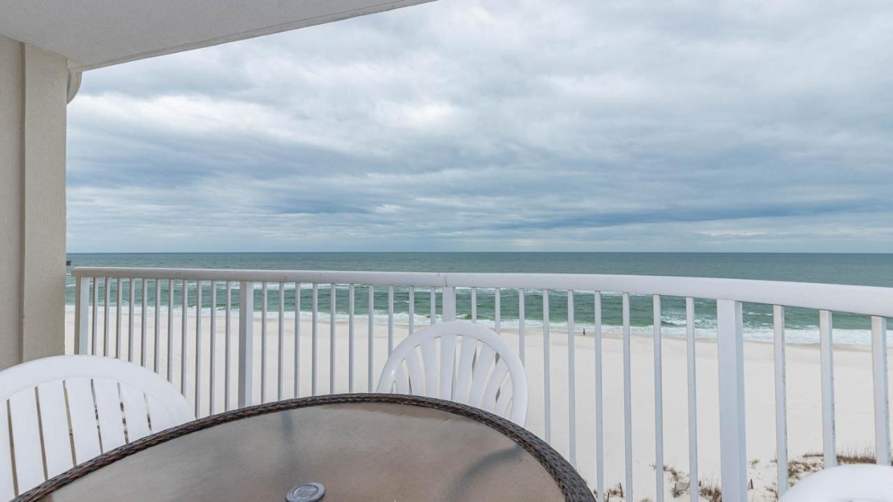 Royal Palms 708 Apartment