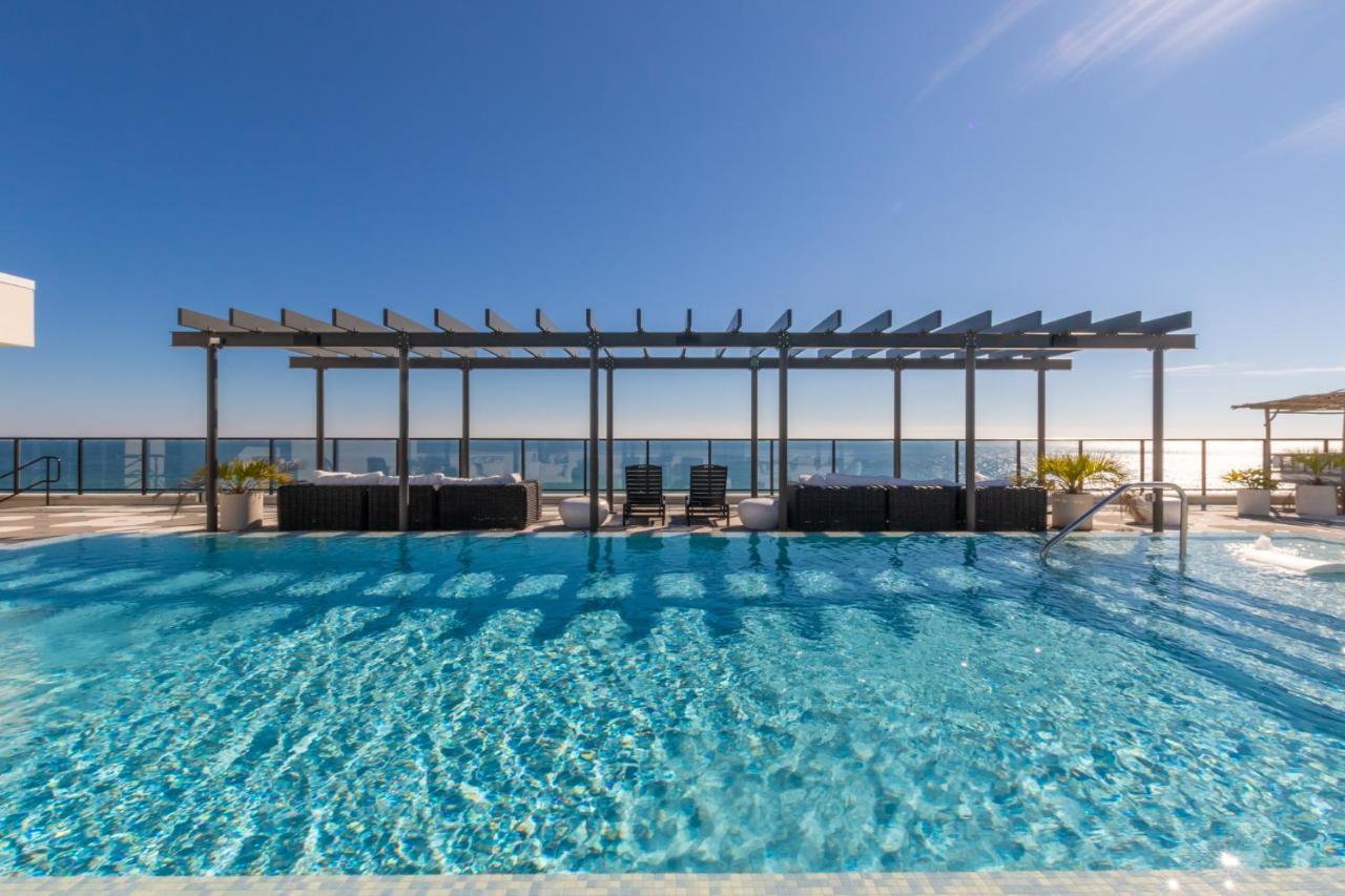 Elegant 6 Bedroom With And Views, 2 Large Balconies, Next To The Hangout! Holiday home *
